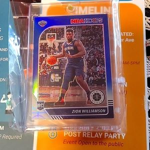 2019-2020 Panini Hoops Premimum Stock Blue Halo Zion Williamson RC #258
